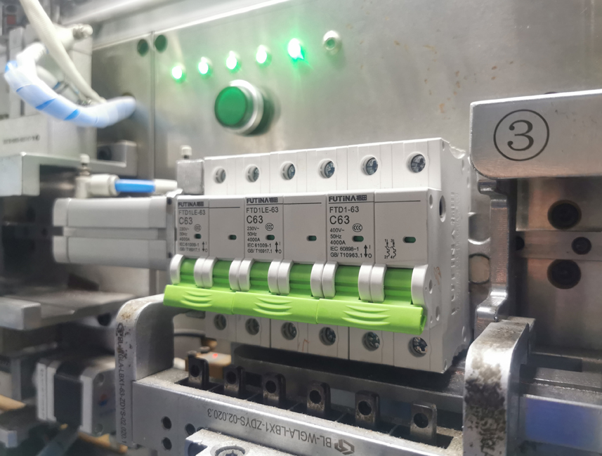 Quality Testing of Futina's Circuit Breaker Wholesale