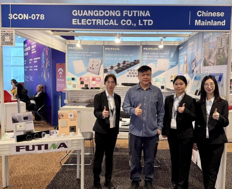 hong-kong-international-lighting-fair_02.jpg hong-kong-international-lighting-fair_02.jpg