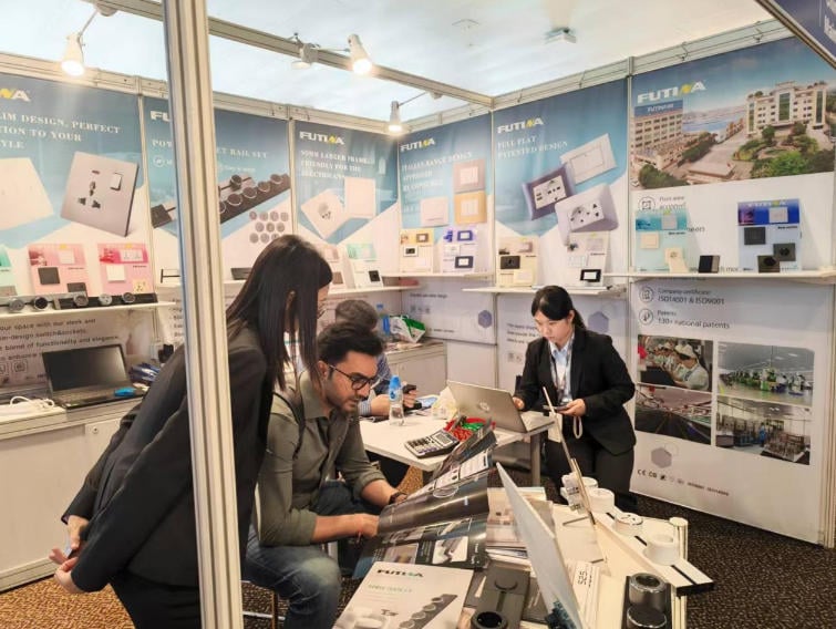 hong-kong-international-lighting-fair_07.jpg hong-kong-international-lighting-fair_07.jpg